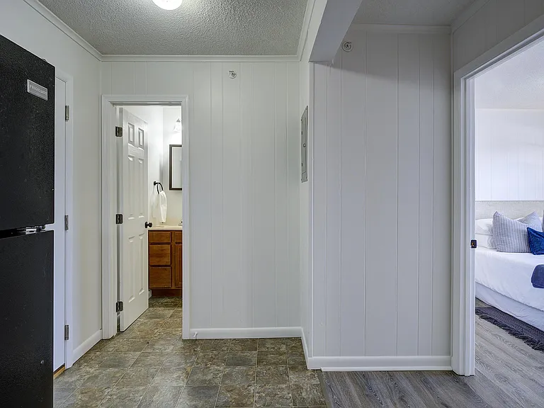 808 Carolina Dr #201 — Photo 7