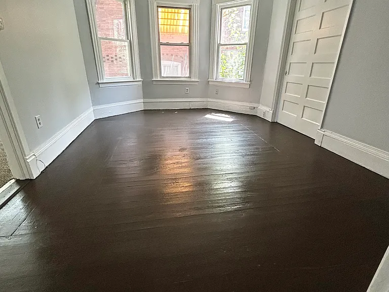 25 Tremont St #1 — Photo 3