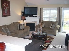 4th image of 2312 B Sadler Dr
