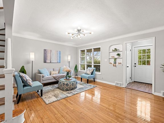 2nd image of 4198 Wyncote Rd