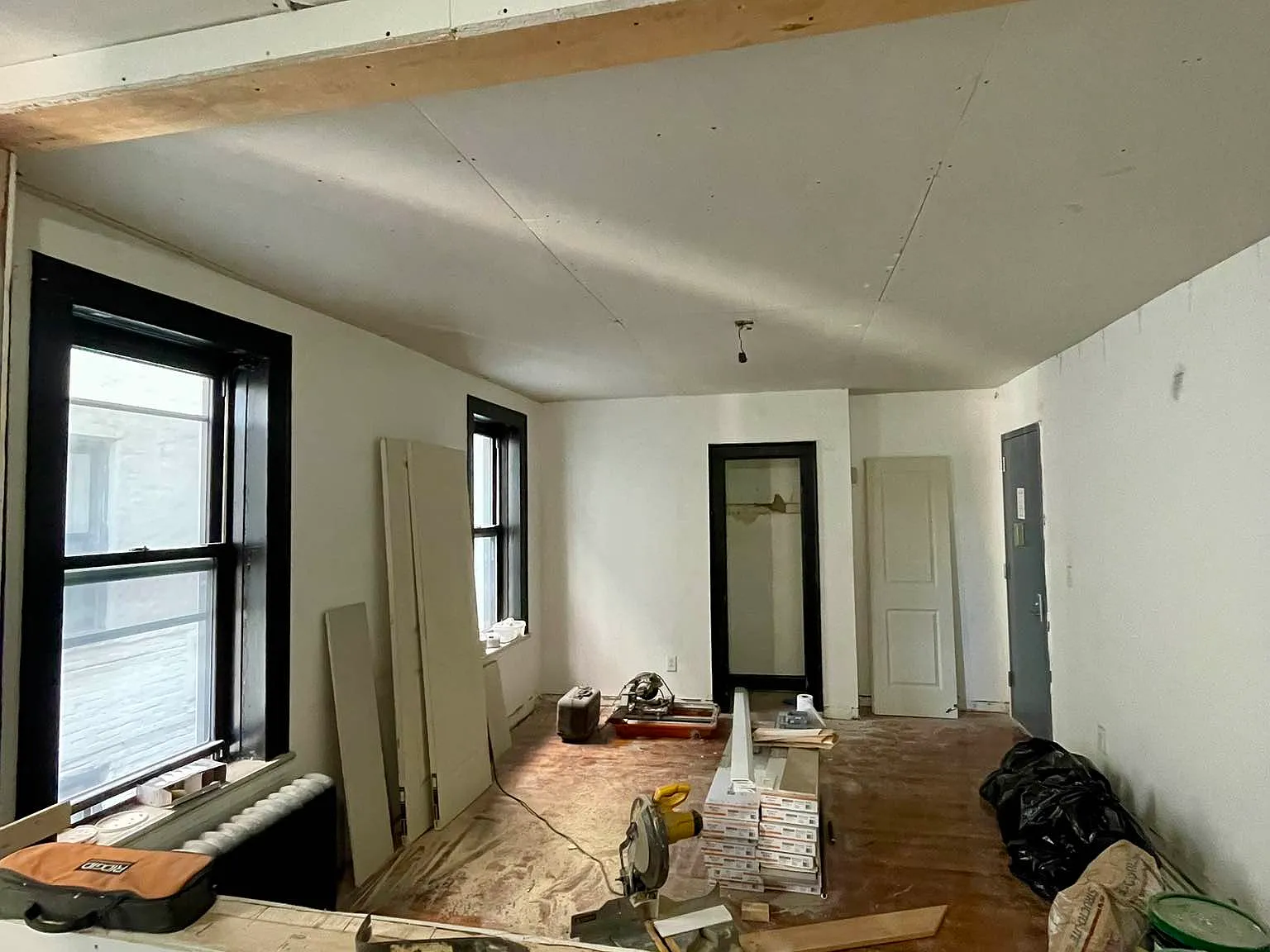 21-35 27th Street — Photo 4