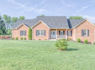 23052 Kestrel Dr, Bristol, VA 24202