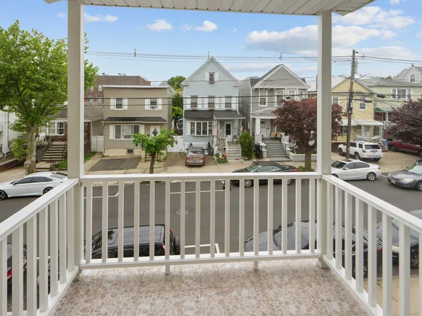 71 West 54th Street image 8 of 24