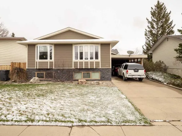 712 S Rosewood Ave N, Picture Butte, AB T0K 1V0