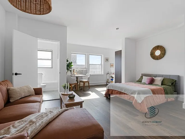 1553-55 W Hollywood Ave #1555-306 — Photo 22