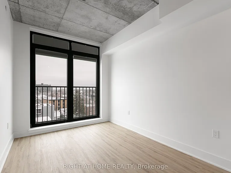377 Winona Ave #310 — Photo 9