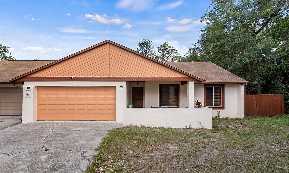 1st image of 122 Sabal Palm Ct