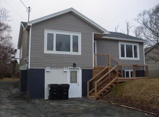 30 Harbour View Ave, St. John's, NL A1A5C9