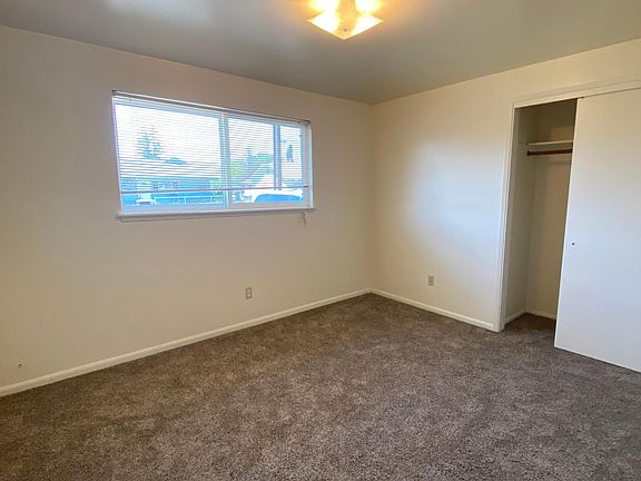 2nd image of 1405 S 10th Ave