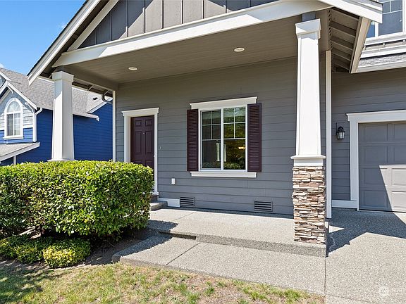 2nd image of 27916 NE 147th Place