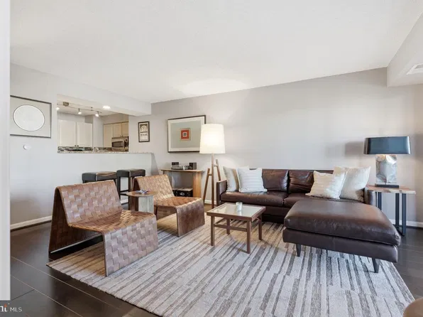 2181 Jamieson Ave Unit 510, Alexandria, VA 22314