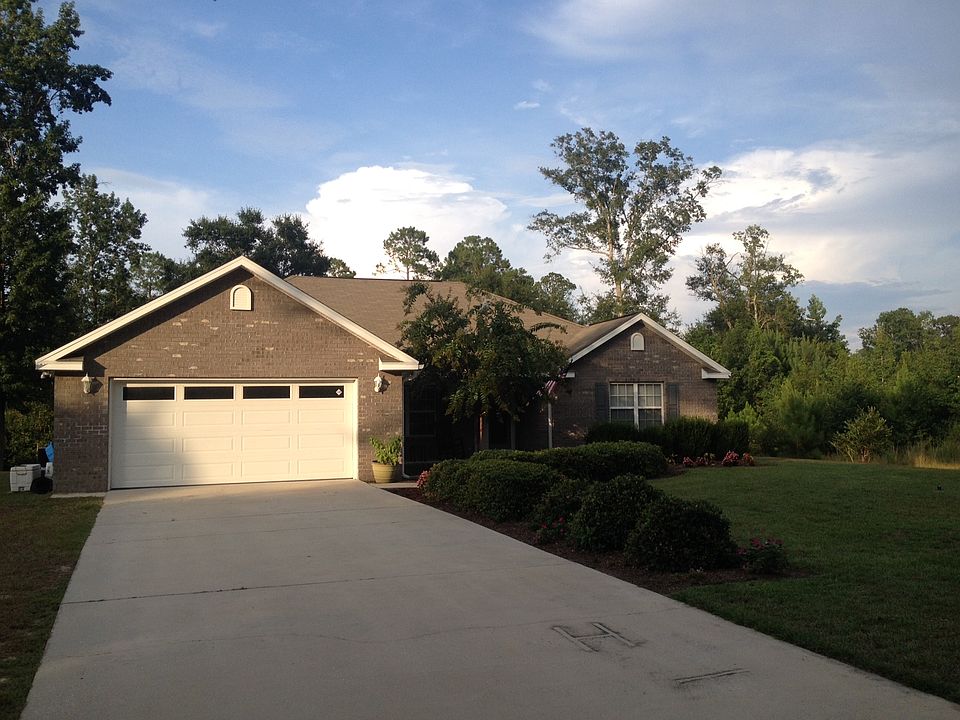 1st image of 127 Fairway Dr