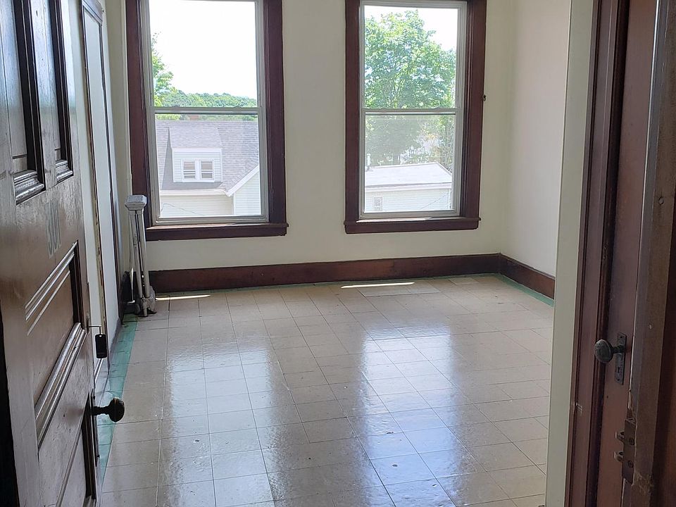 2nd image of 342 Lincoln St Unit 414