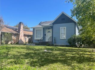 1570 Locust St, Pasadena, CA 91106