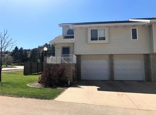 5043 Autumn Pl, Rapid City, SD 57702
