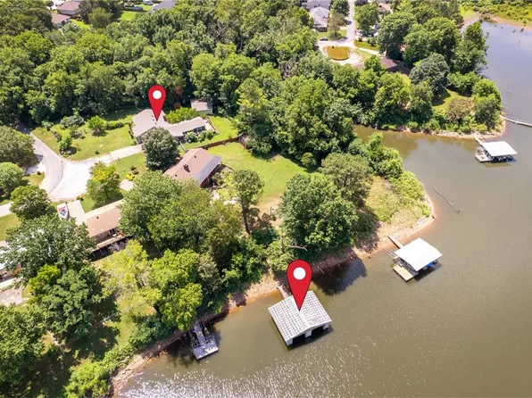 20835 Lakeshore Dr, Springdale, AR 72764