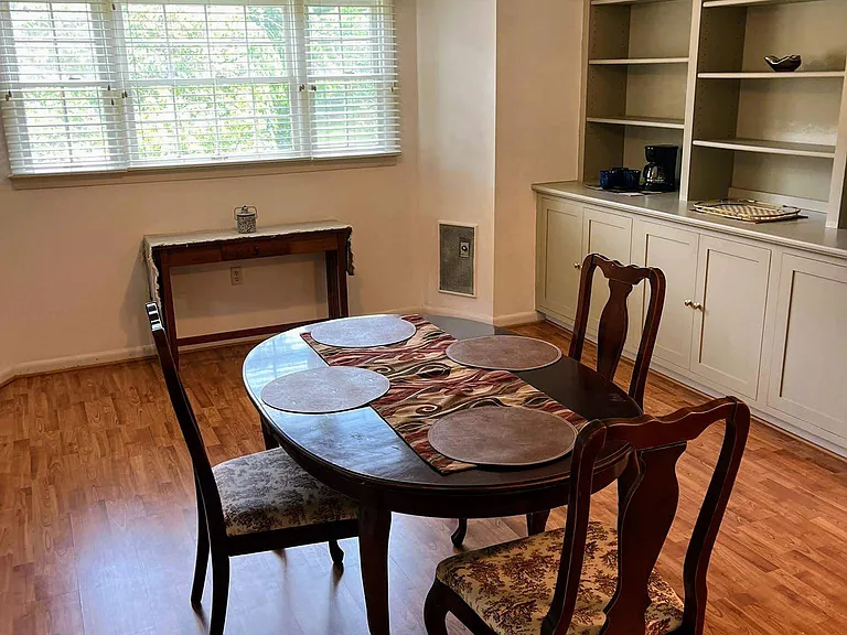 Crossbow Cir — Photo 8