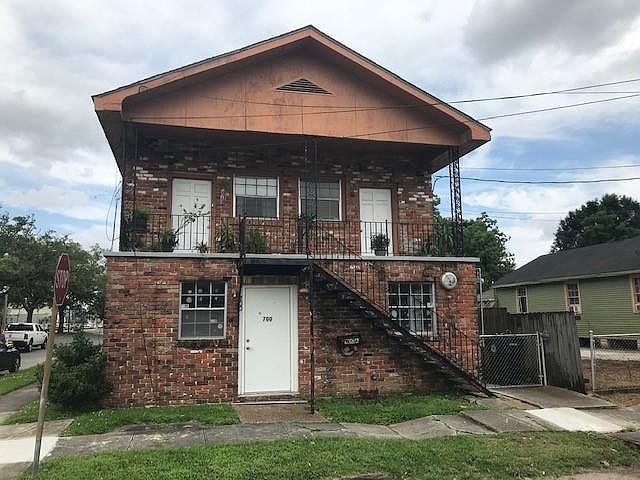 1st image of 702 Le Boeuf St