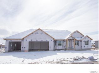 1640 Tide Pool Dr, Idaho Falls, ID 83404