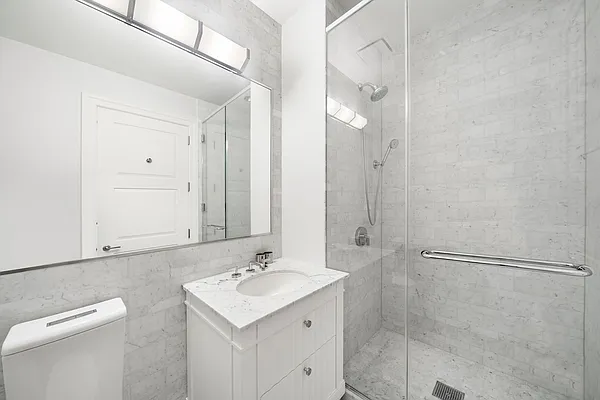 Rented by Compass | media 16