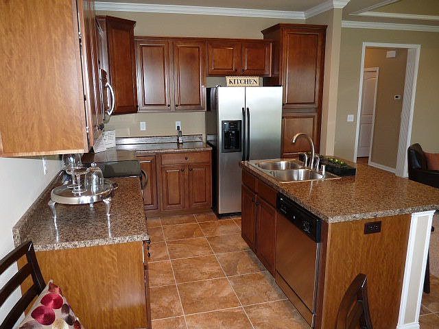 1st image of 2251 Meadowhill Ln
