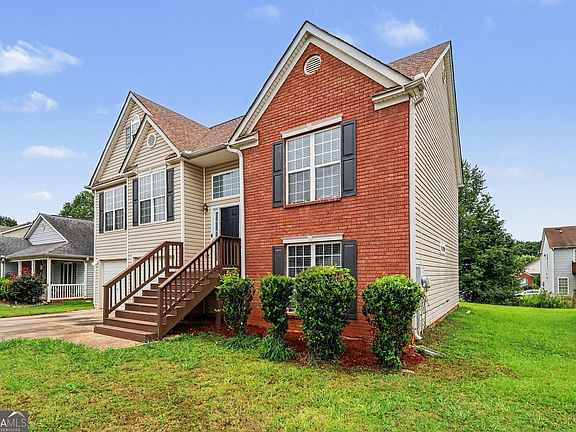 3rd image of 2836 Amerson Trl