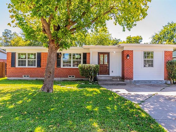 3rd image of 10714 Cotillion Dr