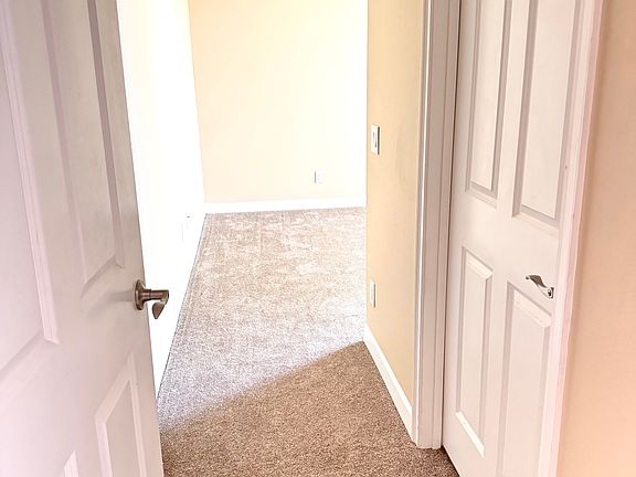 3rd image of 1243 Bolton Pl