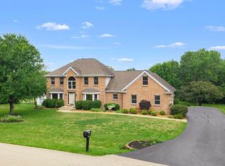 2364 Cairnwell Dr, Belvidere, IL 61008