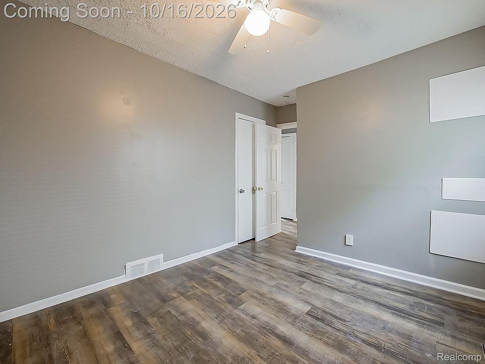 18565 Kenosha St, photo 8