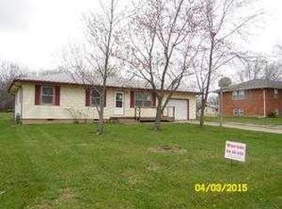 1020 E Lane St, La Monte, MO 65337