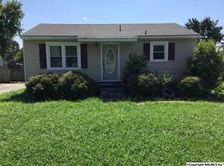 1306 N Houston St, Athens, AL 35611