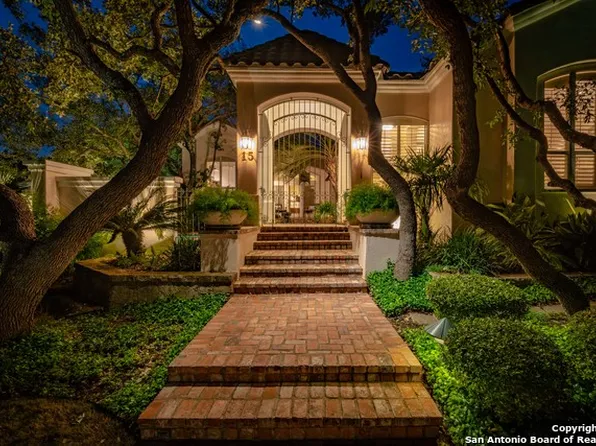 15 Westelm Gdns, San Antonio, TX 78230