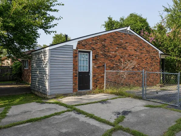 7608 Pintail Dr, Louisville, KY 40258