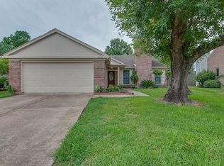 9603 Oldenburg Ln, Houston, TX 77065
