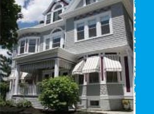 141 W 33rd St APT 1, Bayonne, NJ 07002