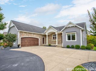 7680 Creek Run, Zeeland, MI 49464