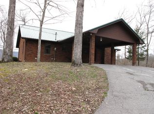 380 Owen Ln, Speedwell, TN 37870