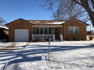 1208 Macarthur Rd, Great Bend, KS 67530