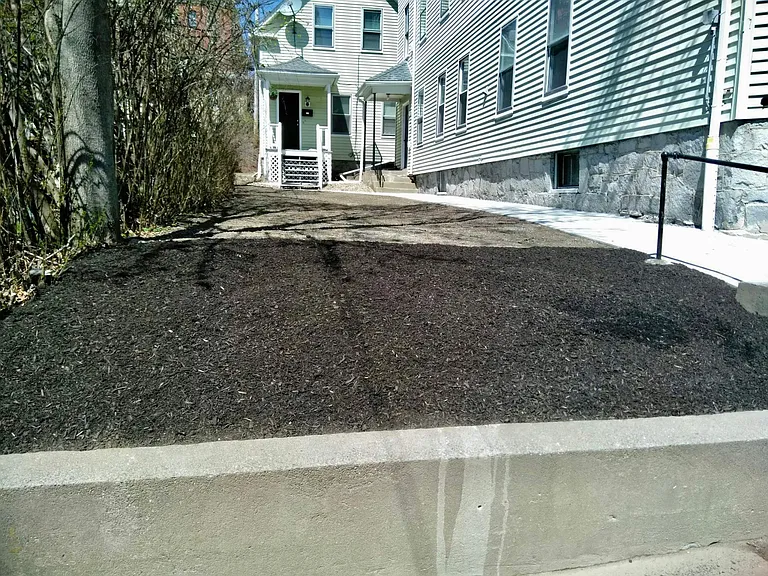 27 Chrome St — Photo 25