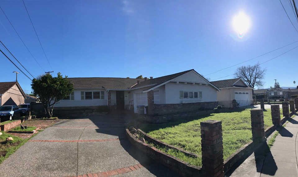 1st image of 844 Cypress Ave