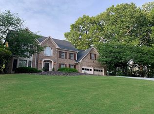 600 Hunters Branch Close, Sandy Springs, GA 30328