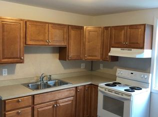 Putnam Road, Central Village, CT 06332