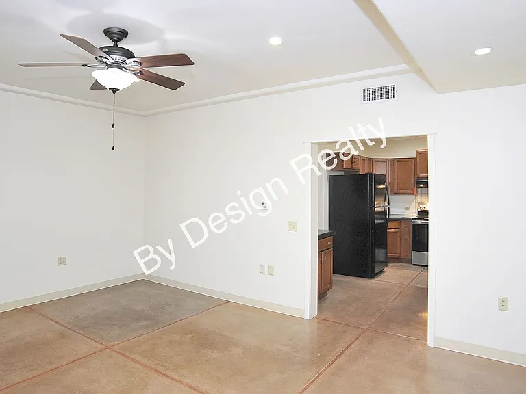 1040 E Halcyon Rd — Photo 14