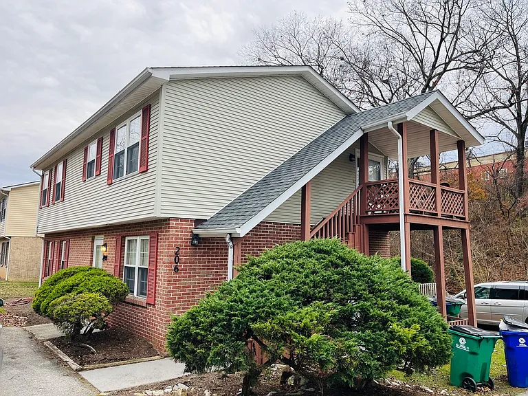 206 Ellett Rd — Photo 1