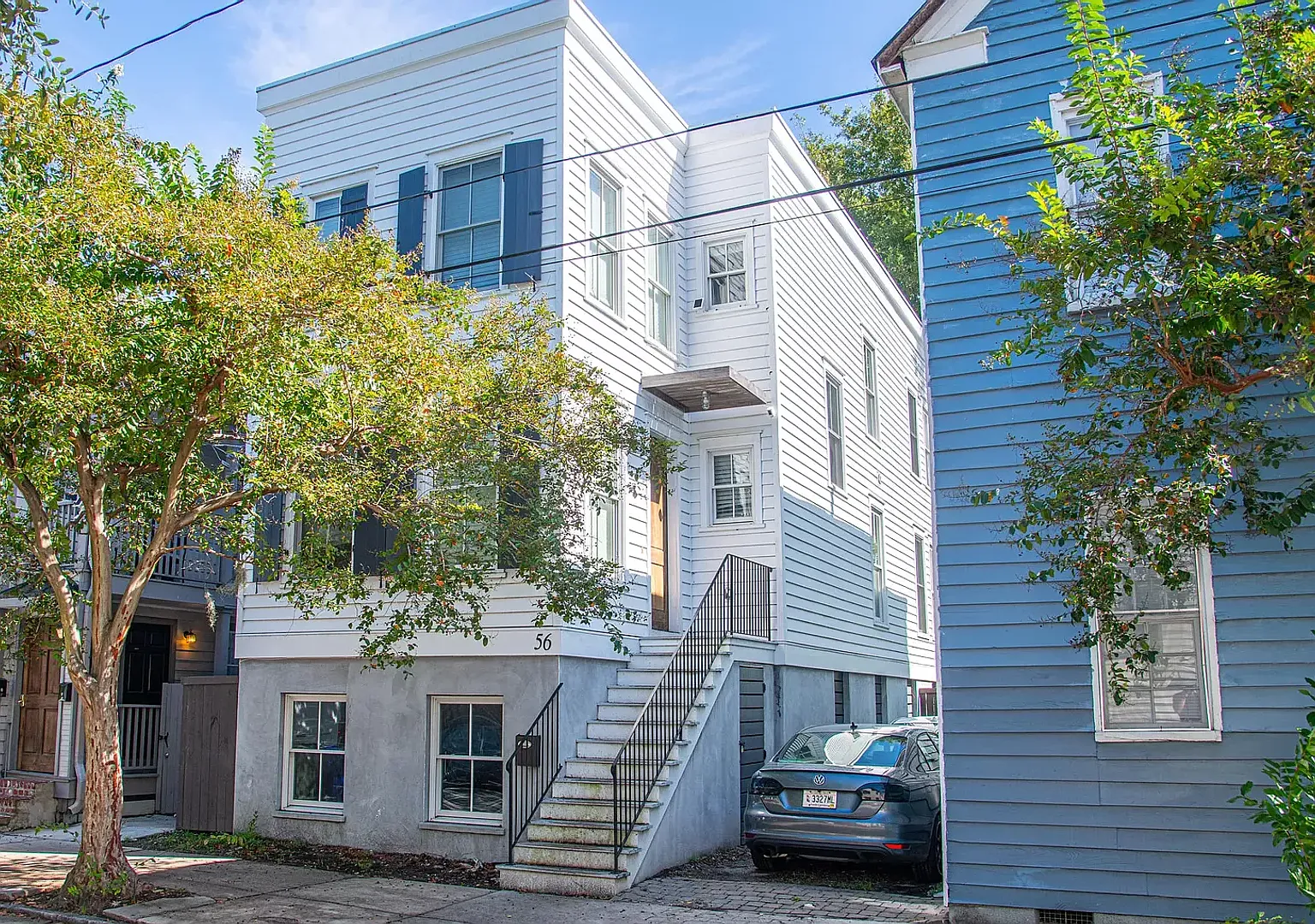 Spacious Single Family Home in Downtown Charleston — Photo 1