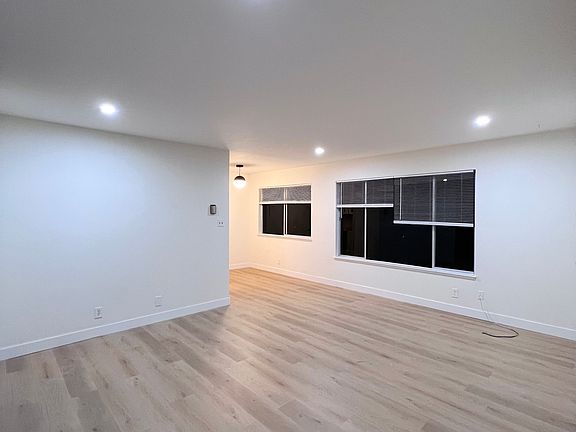 4th image of 560 Lisbon St APT 6