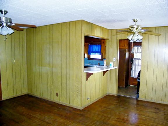 5th image of 4121 Stafford St
