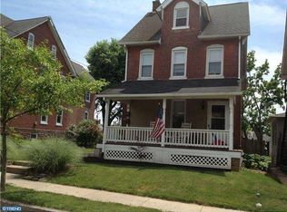 26 Lincoln Ave, Lansdale, PA 19446