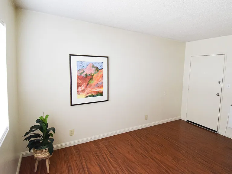 2618 Ellendale Pl — Photo 40